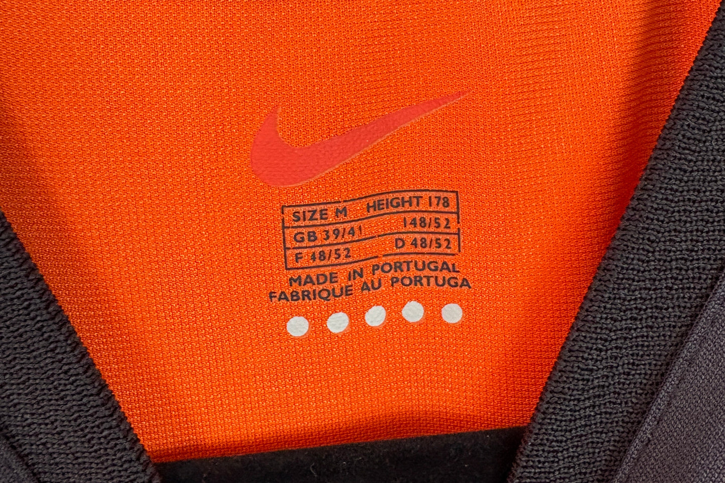 Netherlands 2000 Home Nike Football Shirt Medium