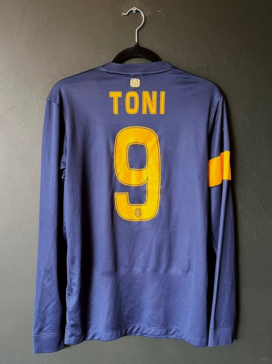 Hella Verona 2013/14 Home Small Toni 9