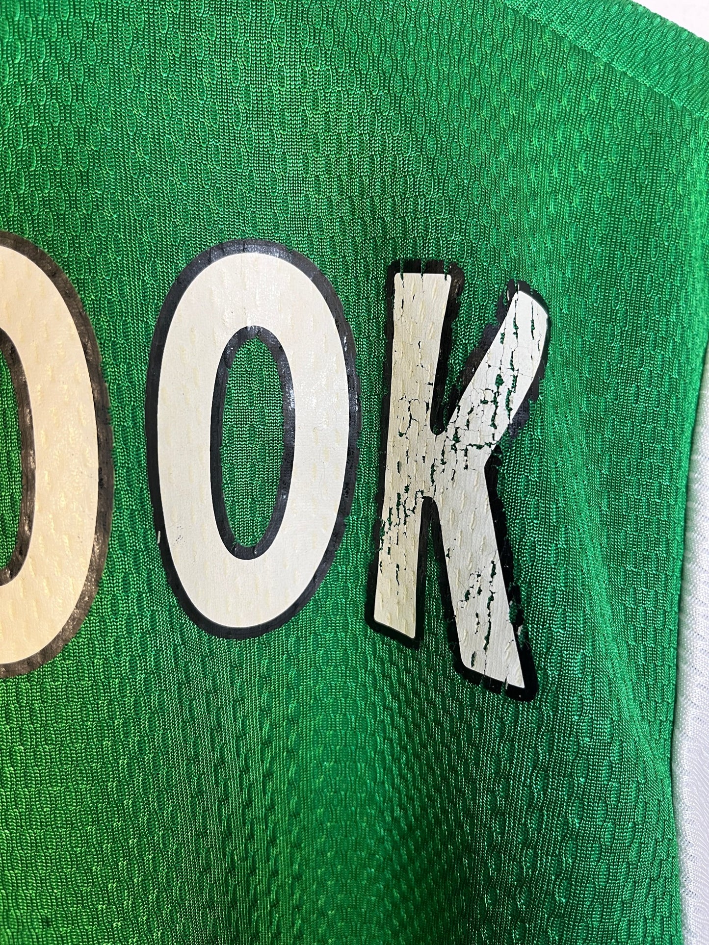 Hibernian 2001/02 Home Small Seabrook 8