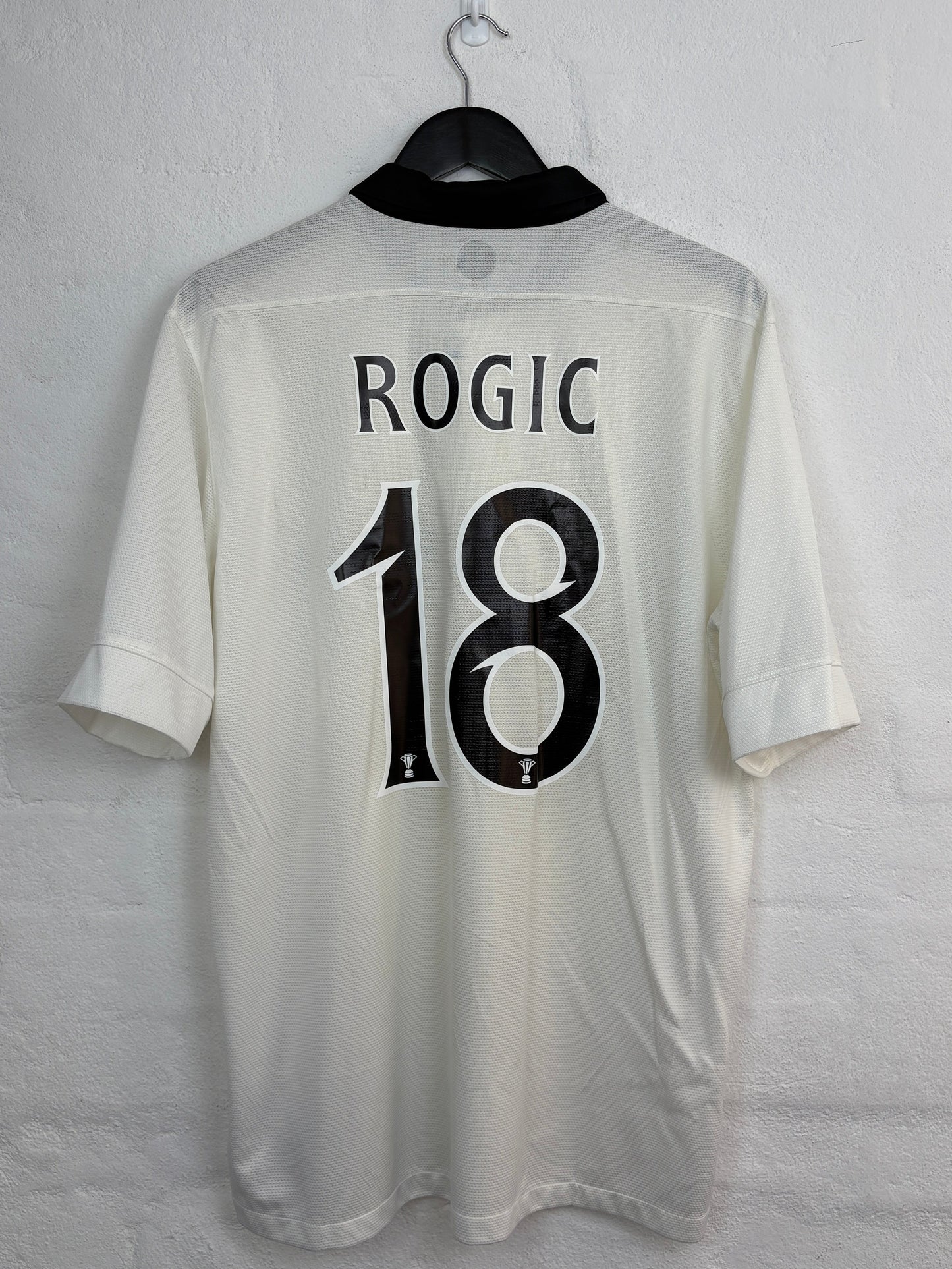 Celtic 2012/13 Third XL Rogic 18