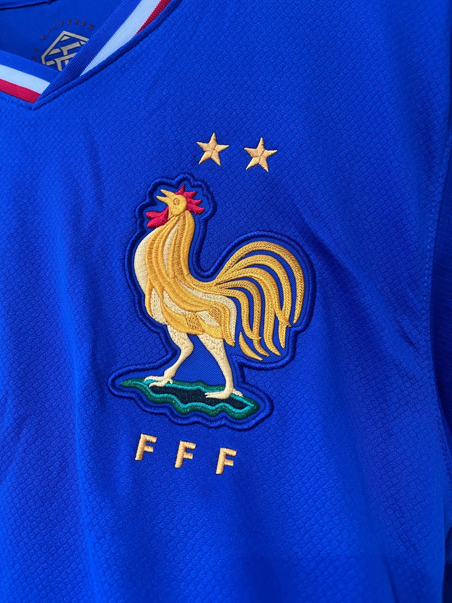 France 2024 Home Medium