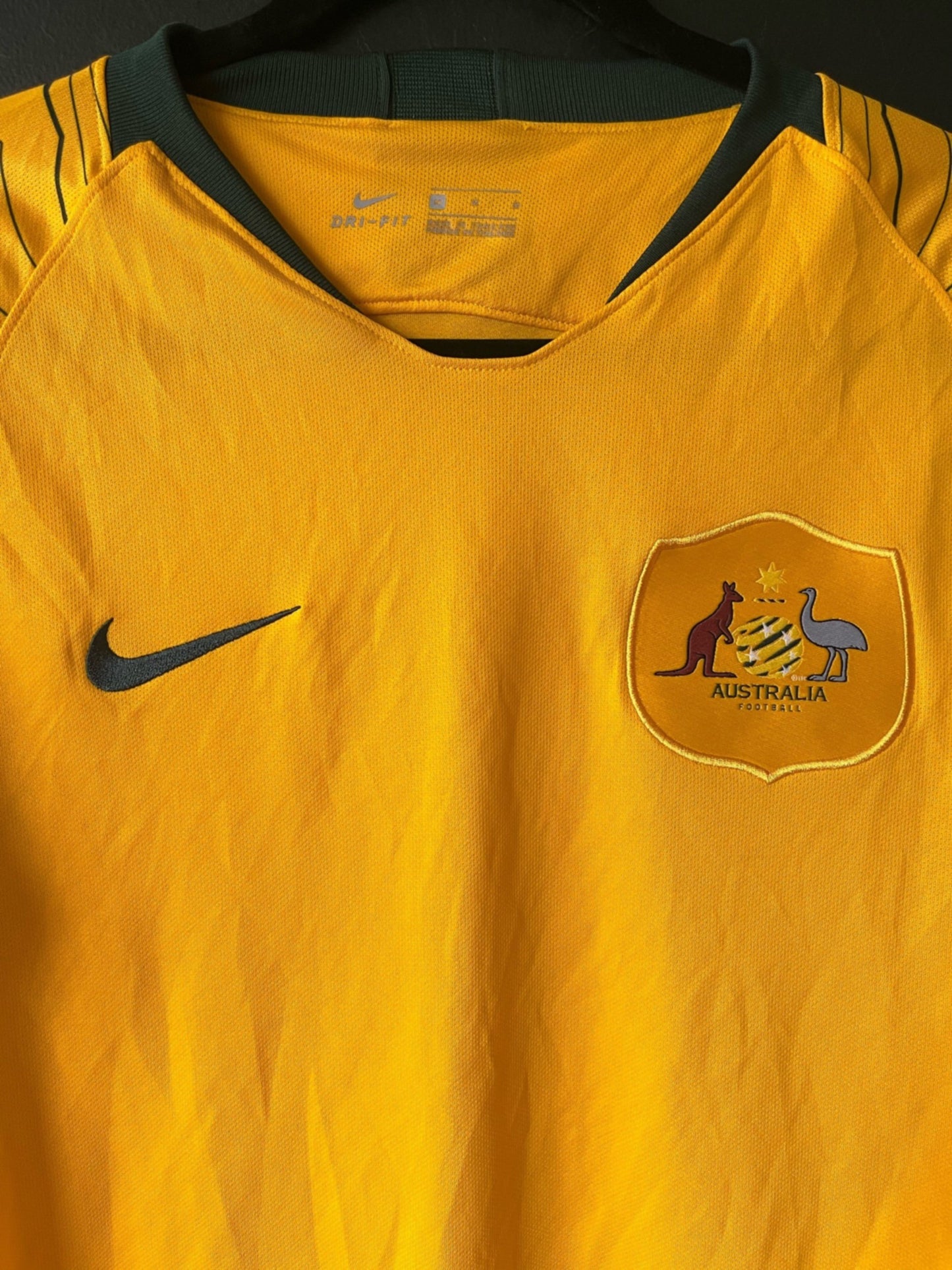 Australia 2018 Home Medium