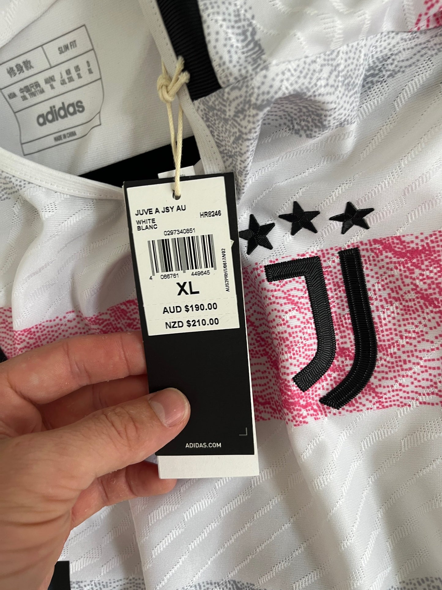 Juventus 2023/24 Away XL Vlahovic 9 (Match Spec)