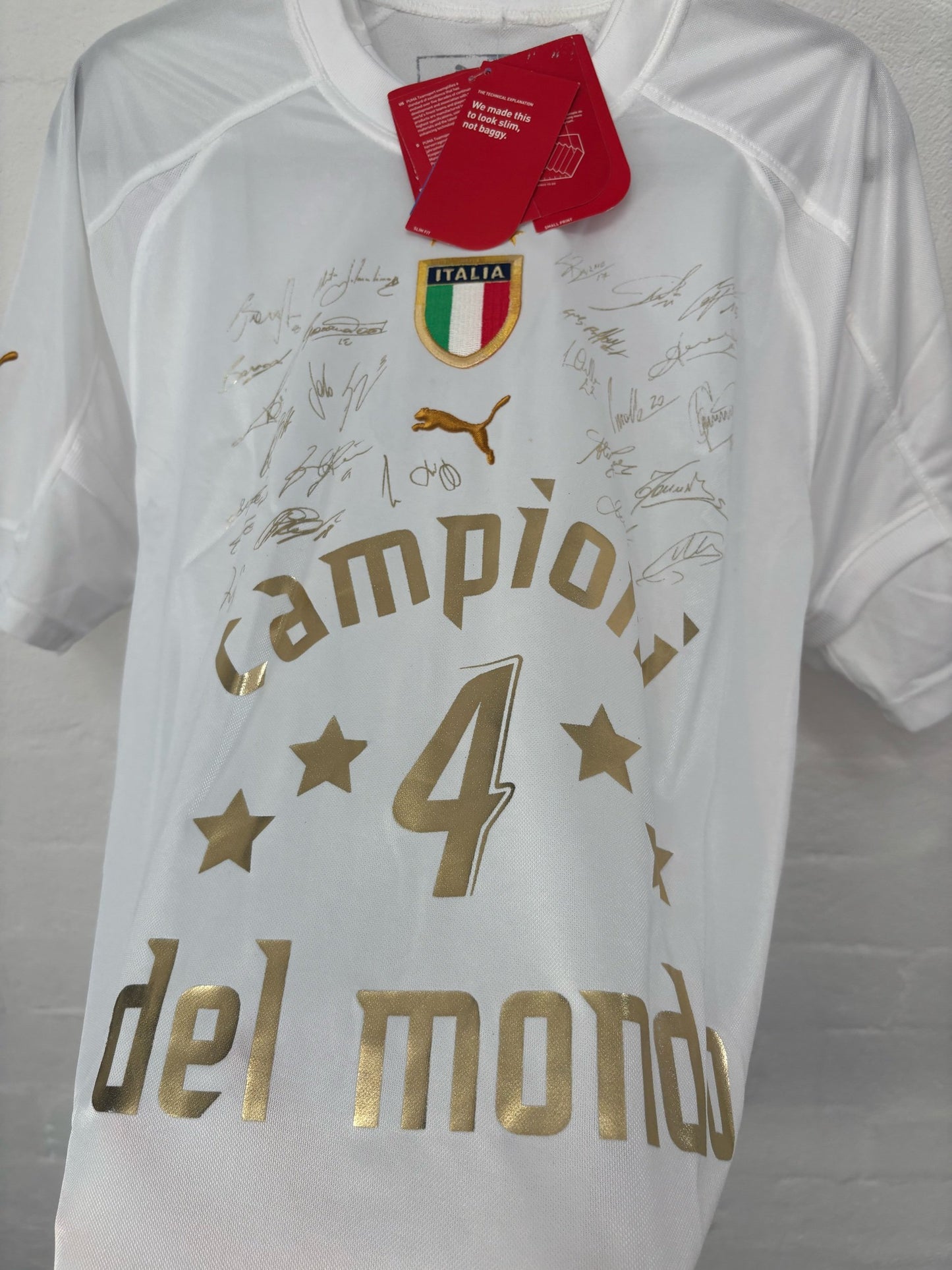 Italy 2006 Away Championship Medium