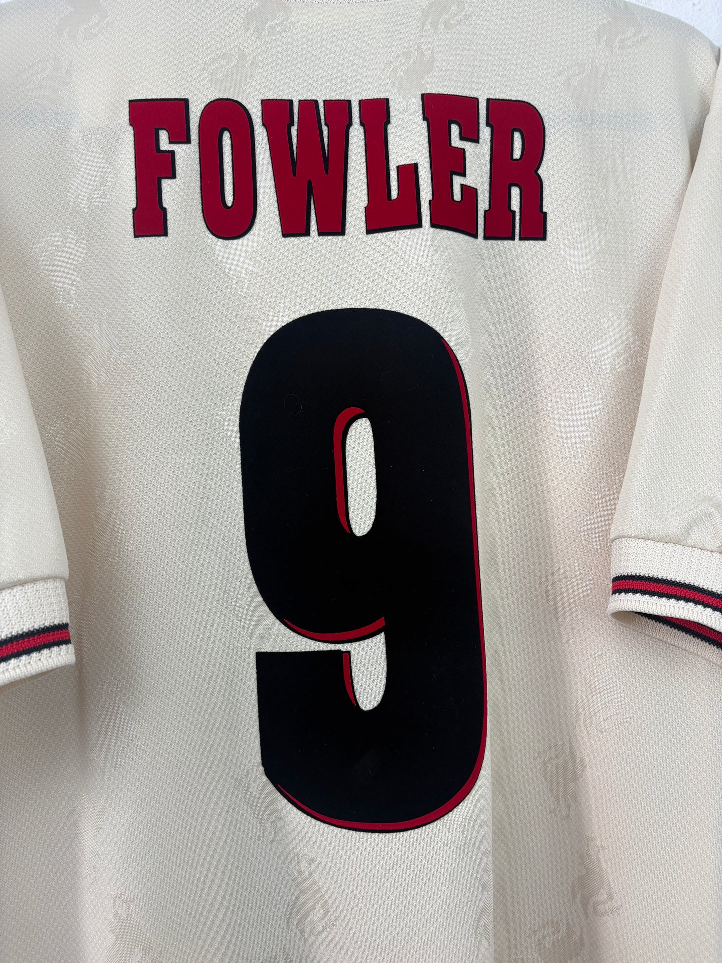 Liverpool 1996/97 Away Reebok Football Shirt L Fowler 9
