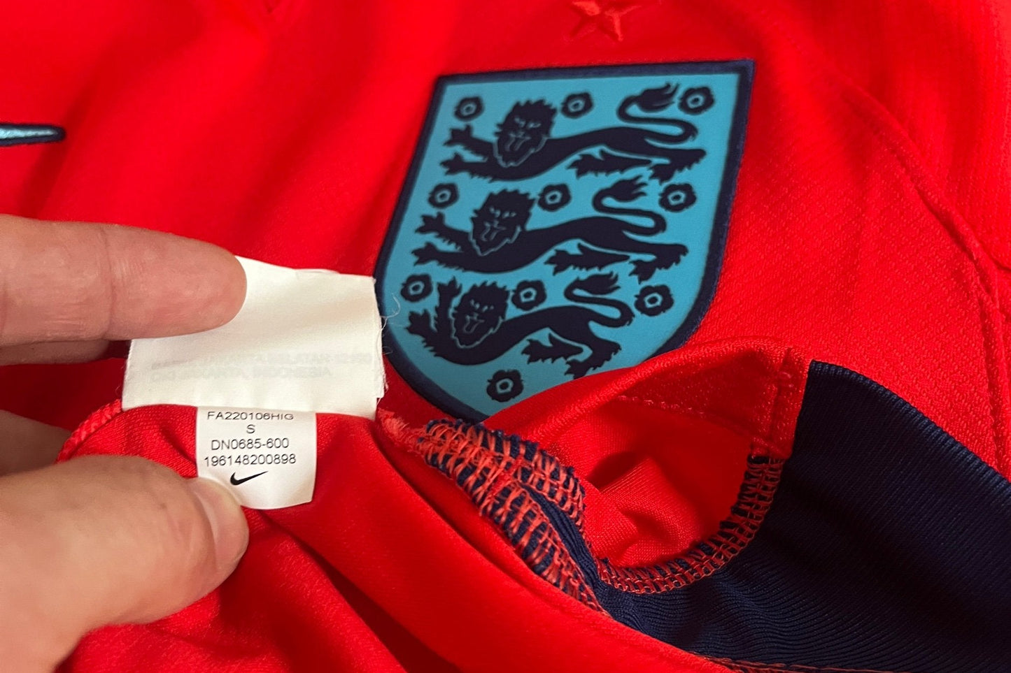 England 2022 Away Small