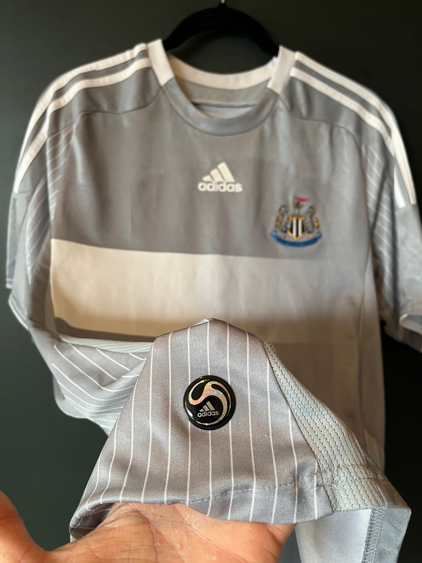 Newcastle United 2008/09 Away Medium