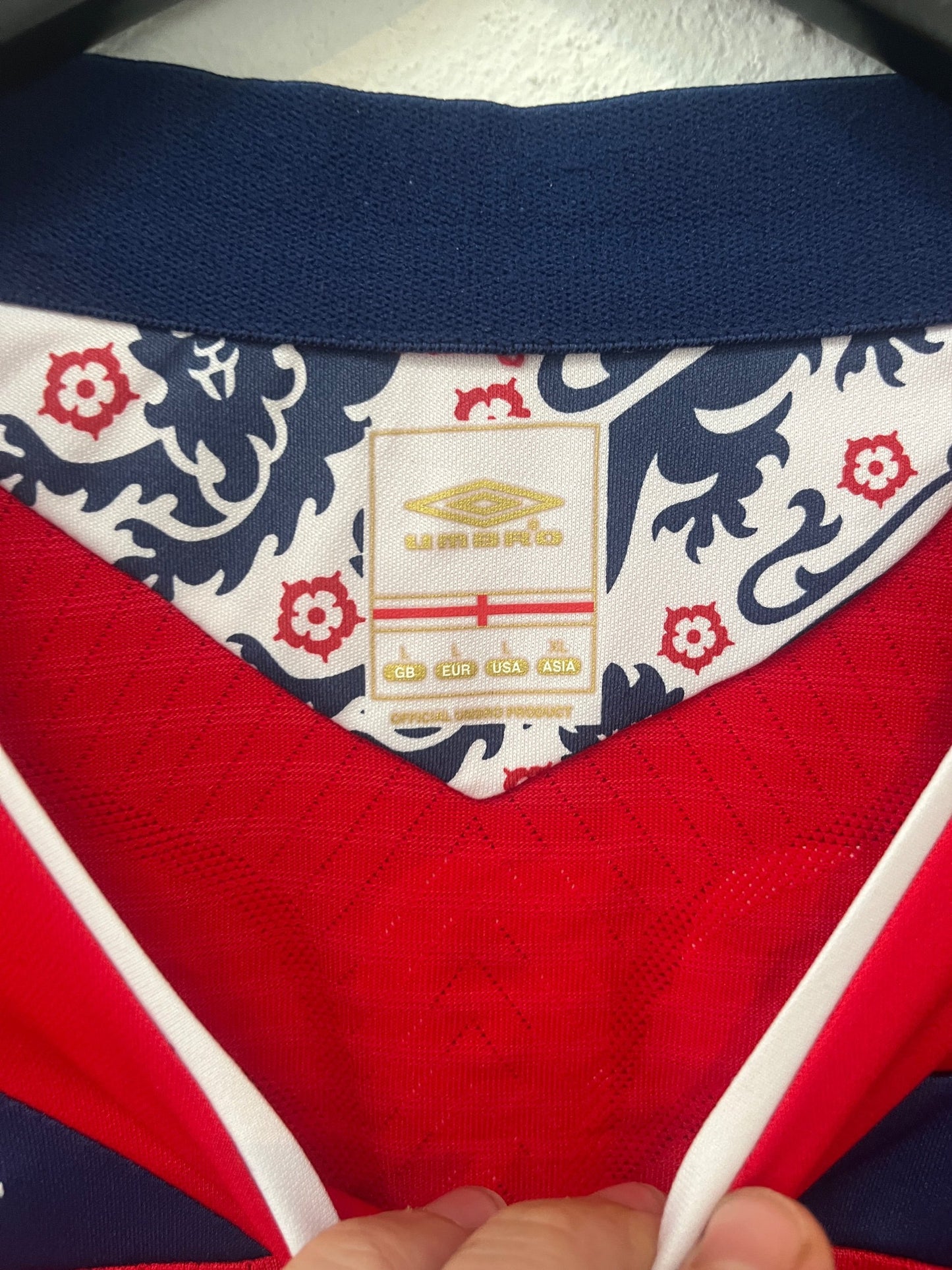 England 2008 Away Large Gerrard 4