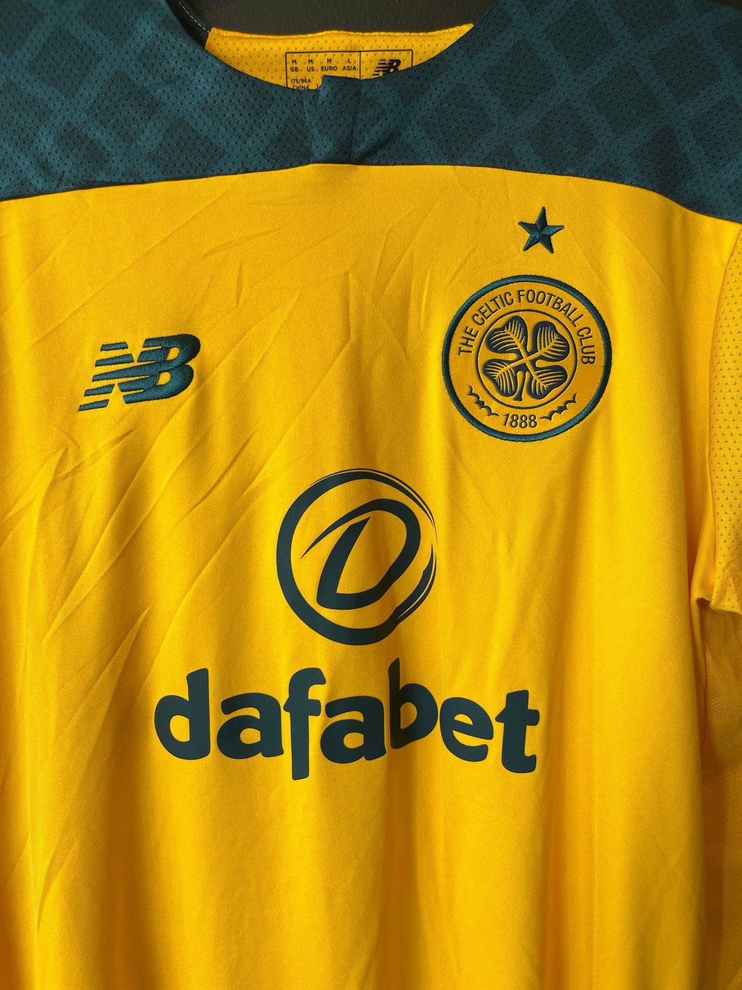 Celtic 2019/20 Away Medium Edouard 22