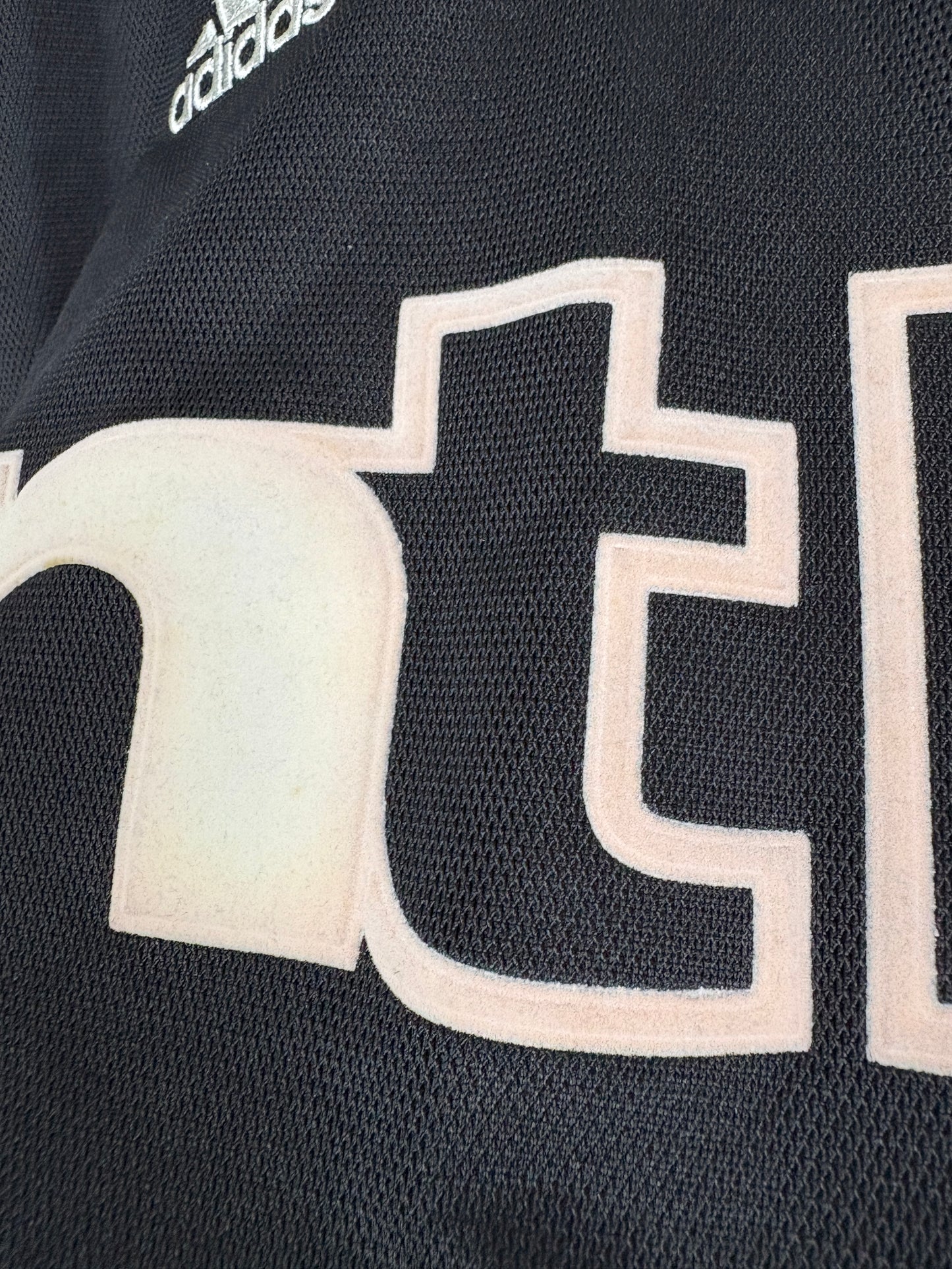 Newcastle 2000/01 Away Adidas Football Shirt M Shearer 9