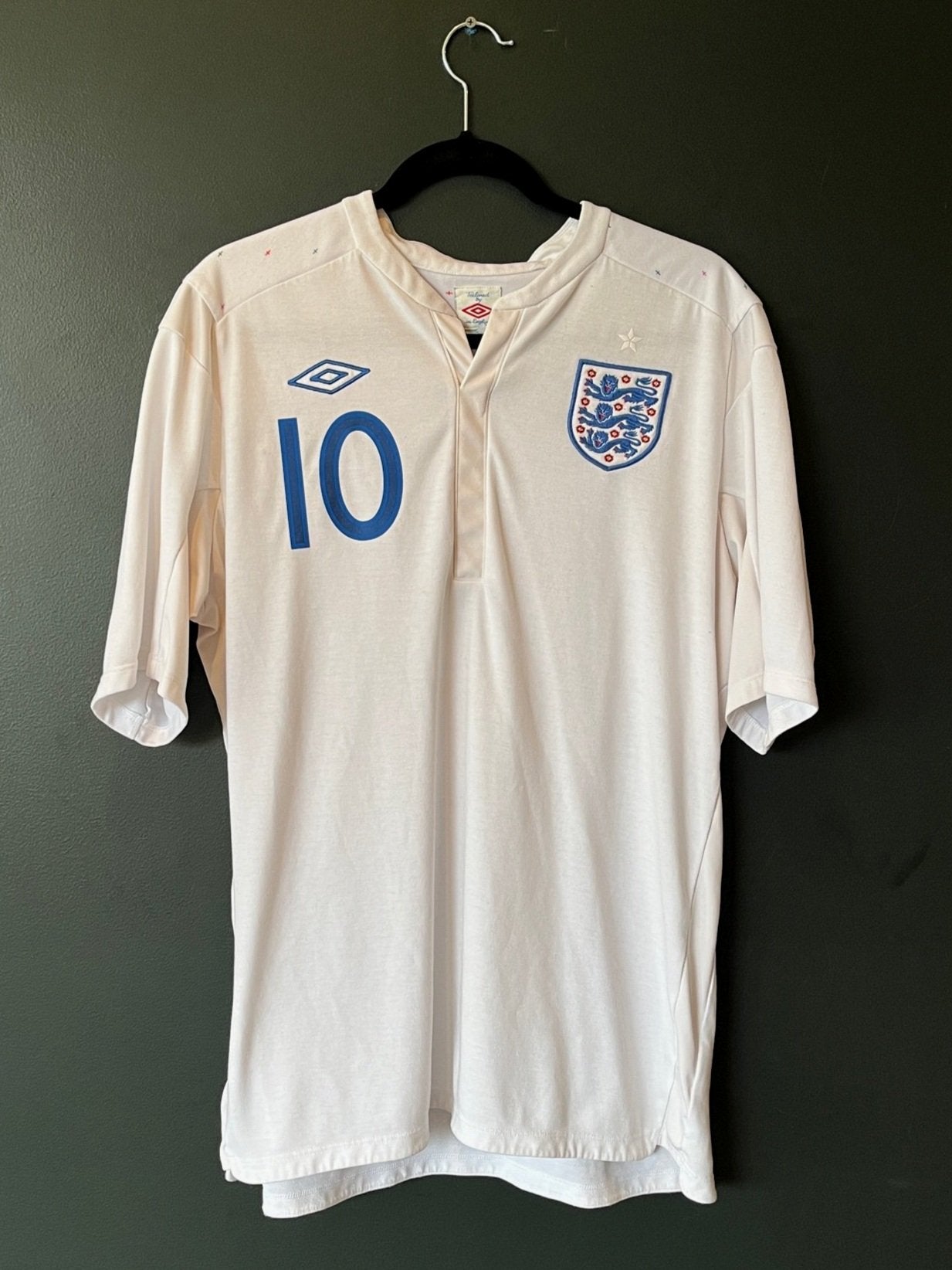 England 2011 Home Large Rooney 10