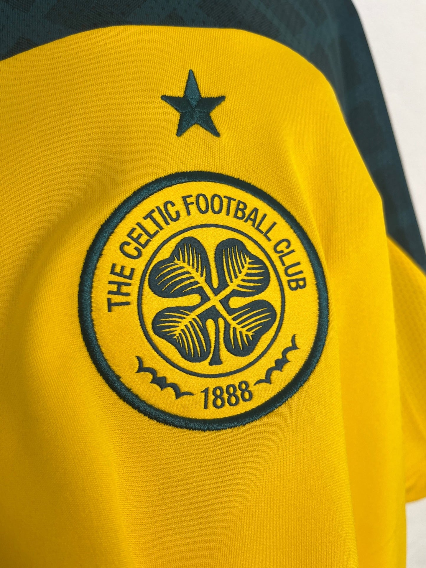 Celtic 2018/19 Away Extra Large