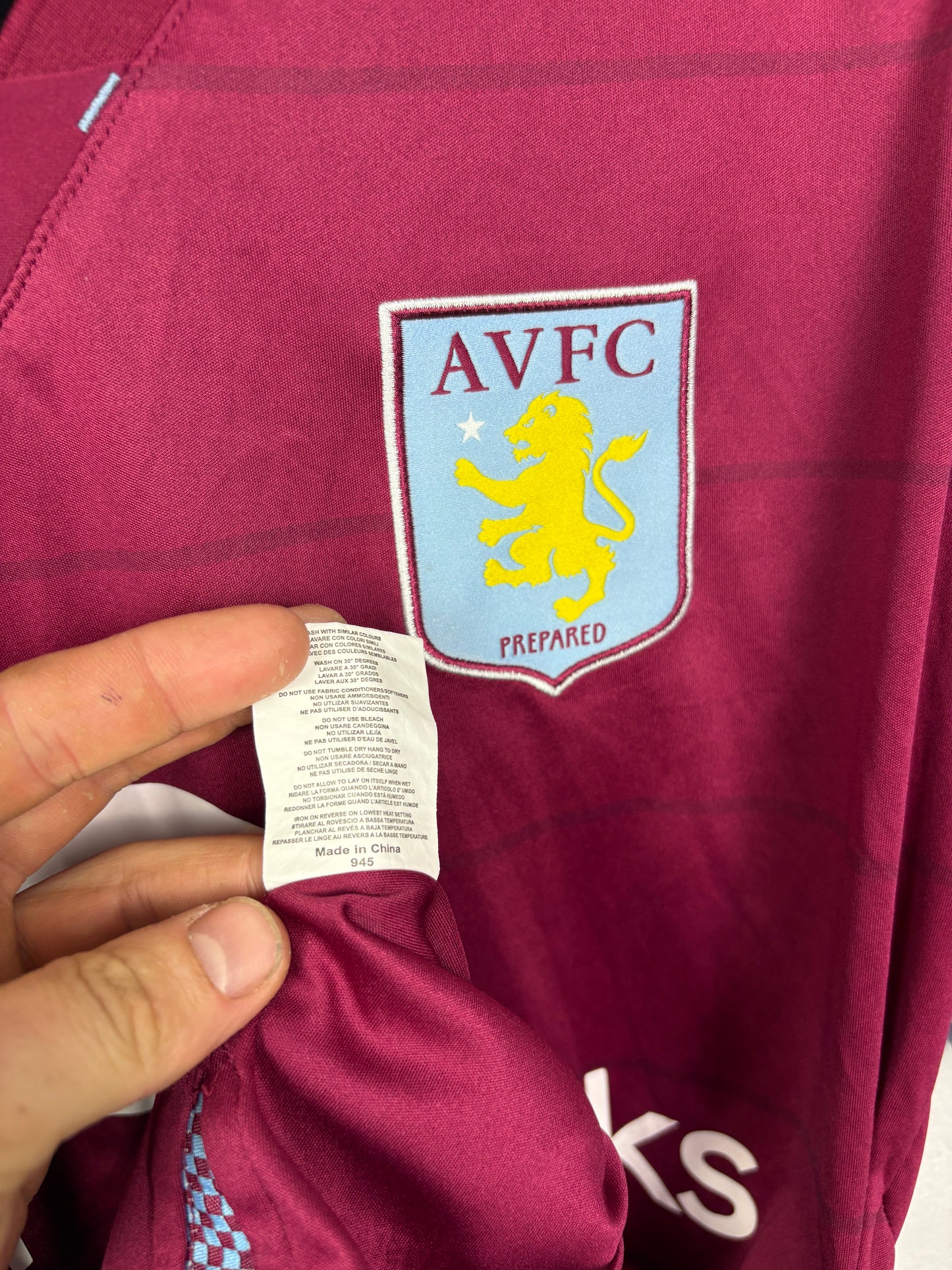 Aston Villa 2015/16 Home L Agbonlahor 11