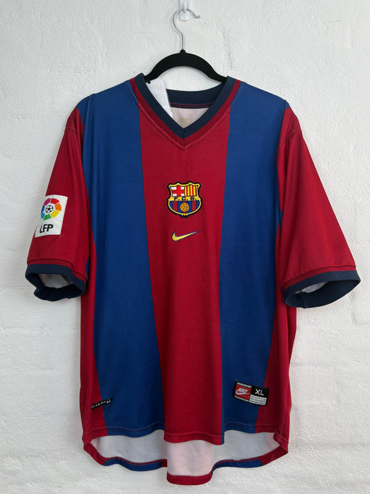 Barcelona 1998/99 Home Extra Large Xavi 26