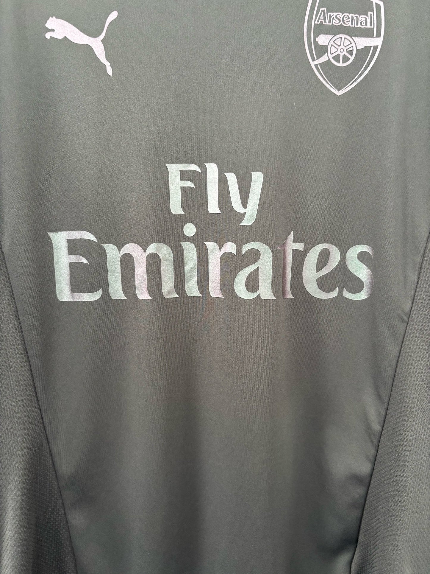 Arsenal 2017/18 Training Medium