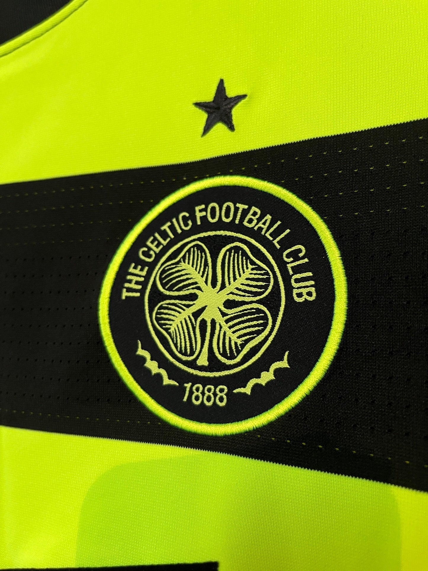 Celtic 2009/10 Away Medium