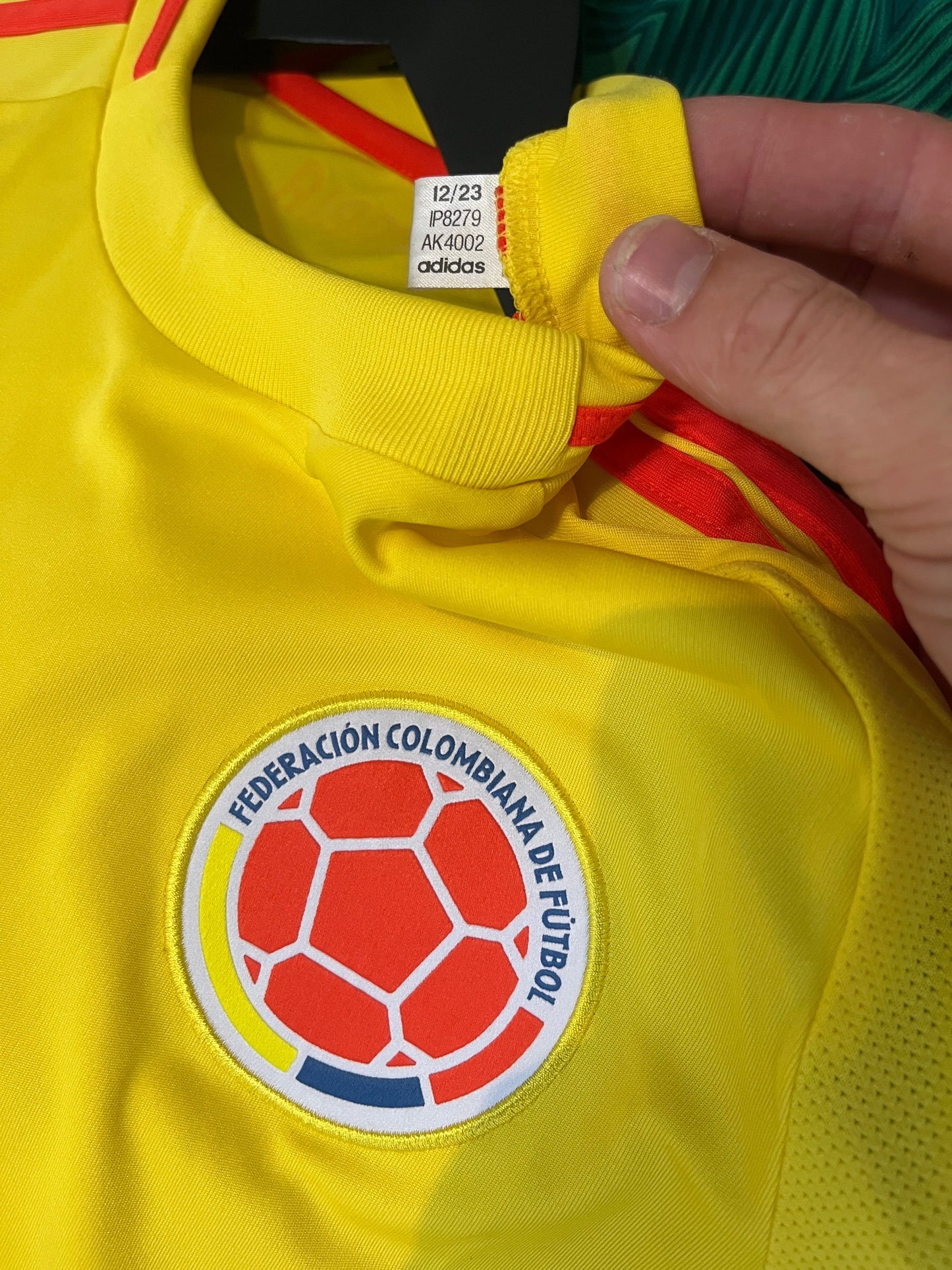 Colombia 2024 Home Small