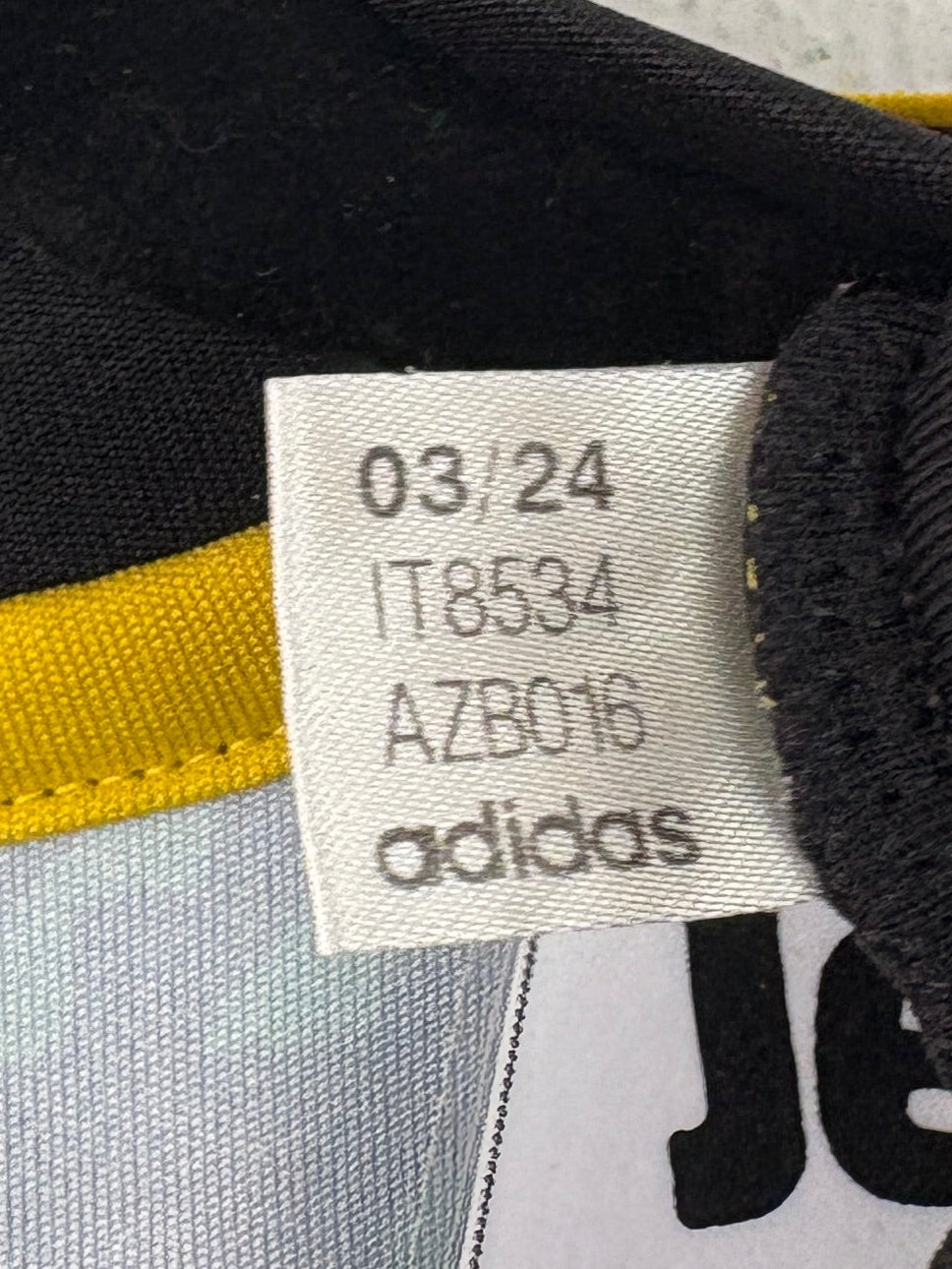 Jamacia 2023/24 Home Adidas Football Shirt Medium