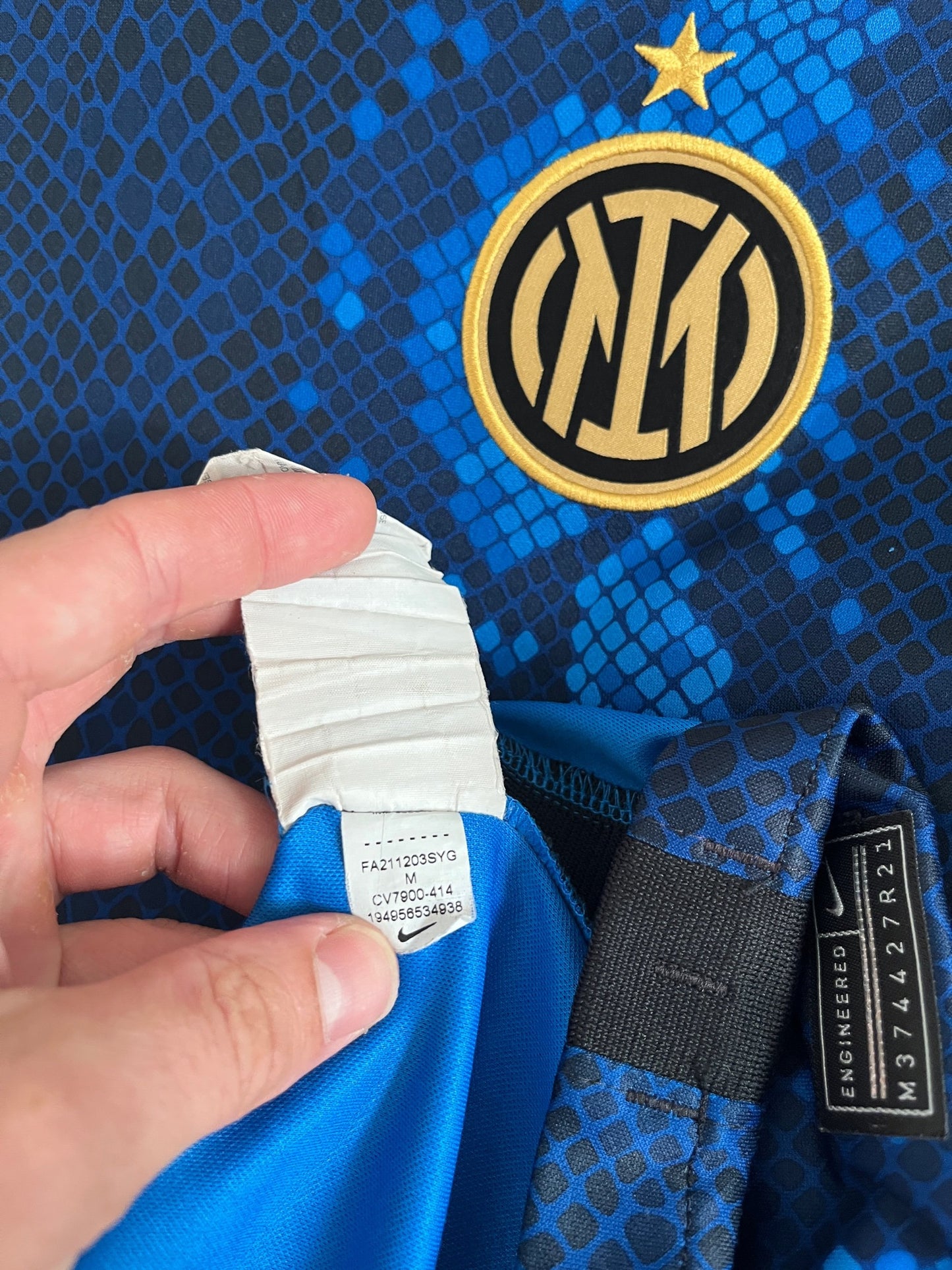 Inter Milan 2021/22 Home M Barella 23