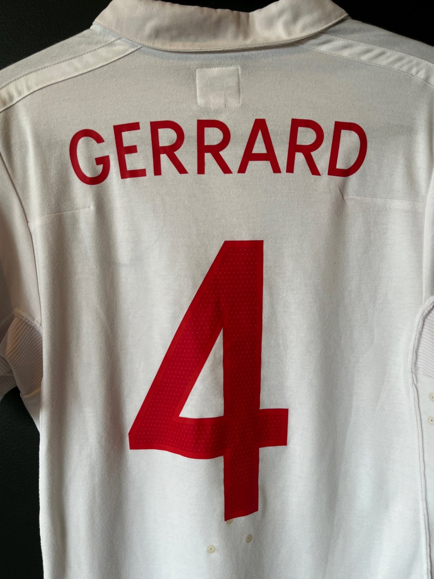 England 2010 Home 36 Gerrard 4