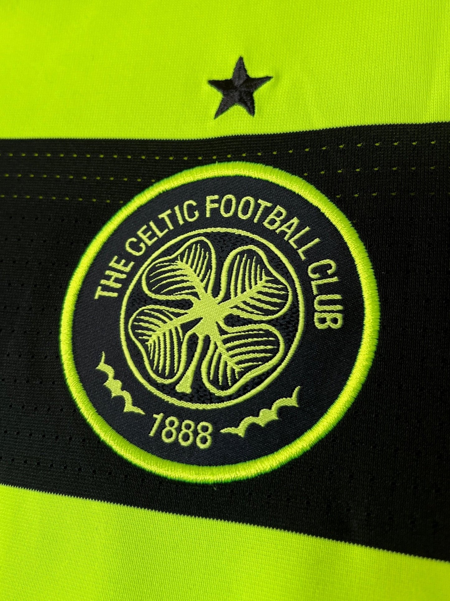 Celtic 2009/10 Away Medium *BNWT*