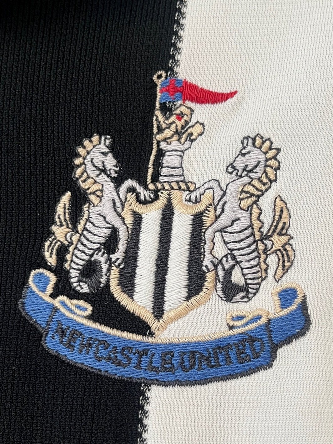 Newcastle 1995/96 Home Extra Large