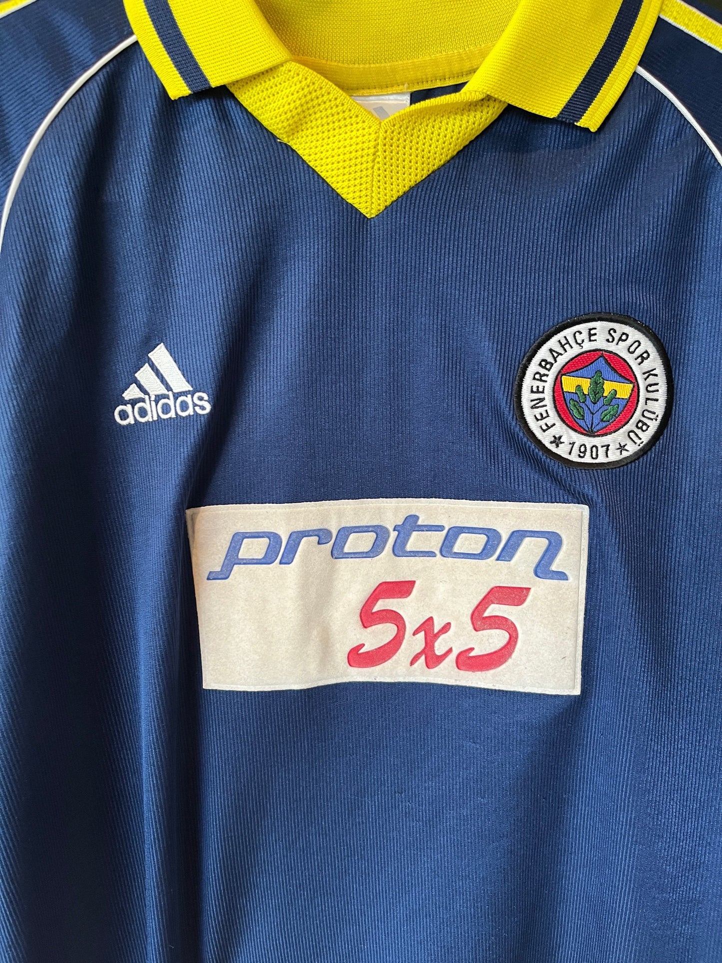 Fenerbahçe 1999/00 Away Medium