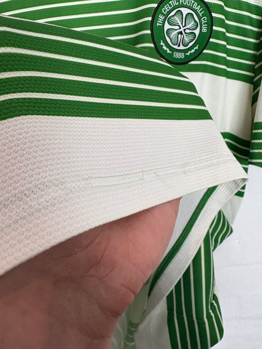 Celtic 2013/14 Home L Rogic 18