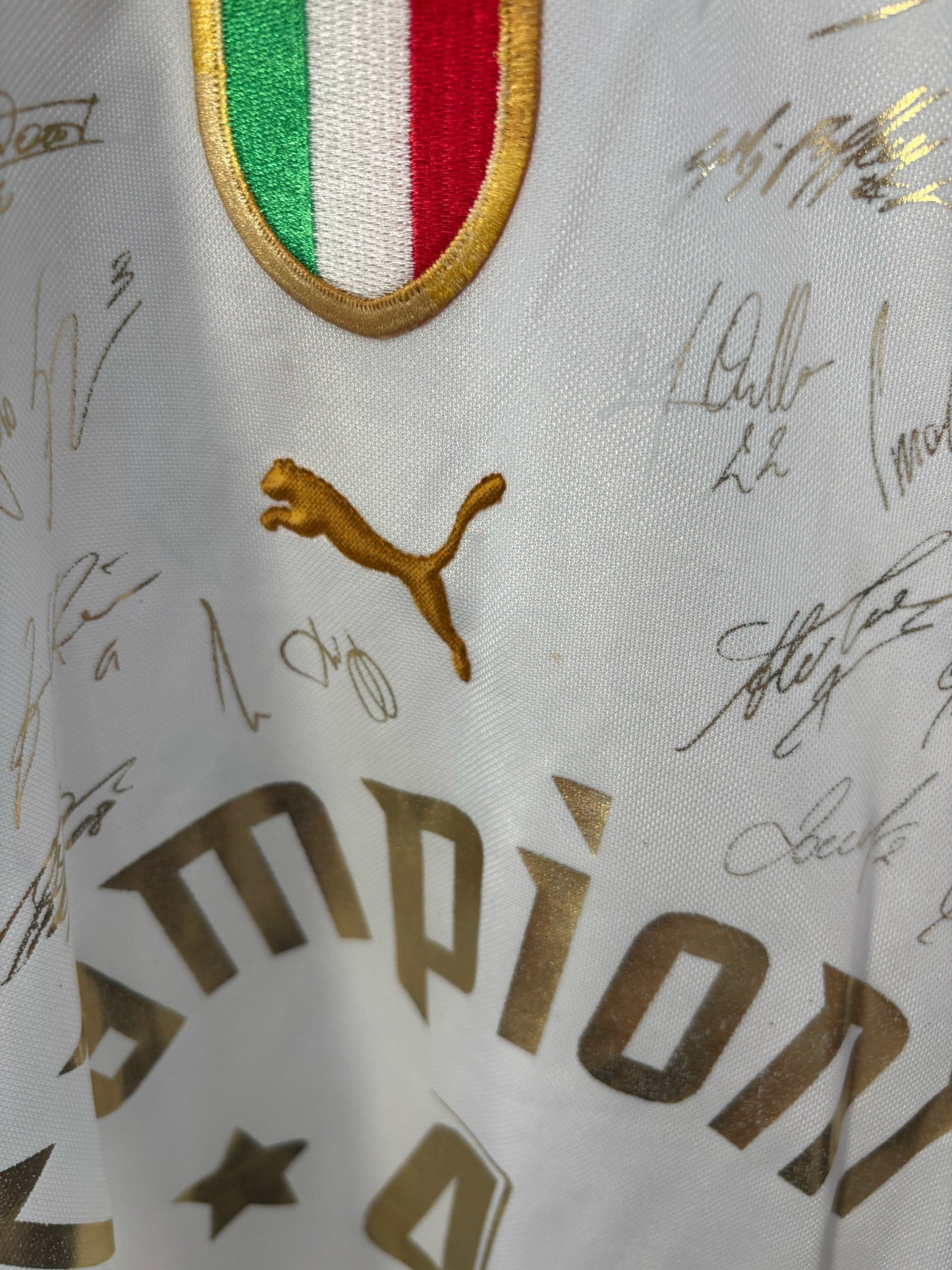 Italy 2006 Away Championship Medium