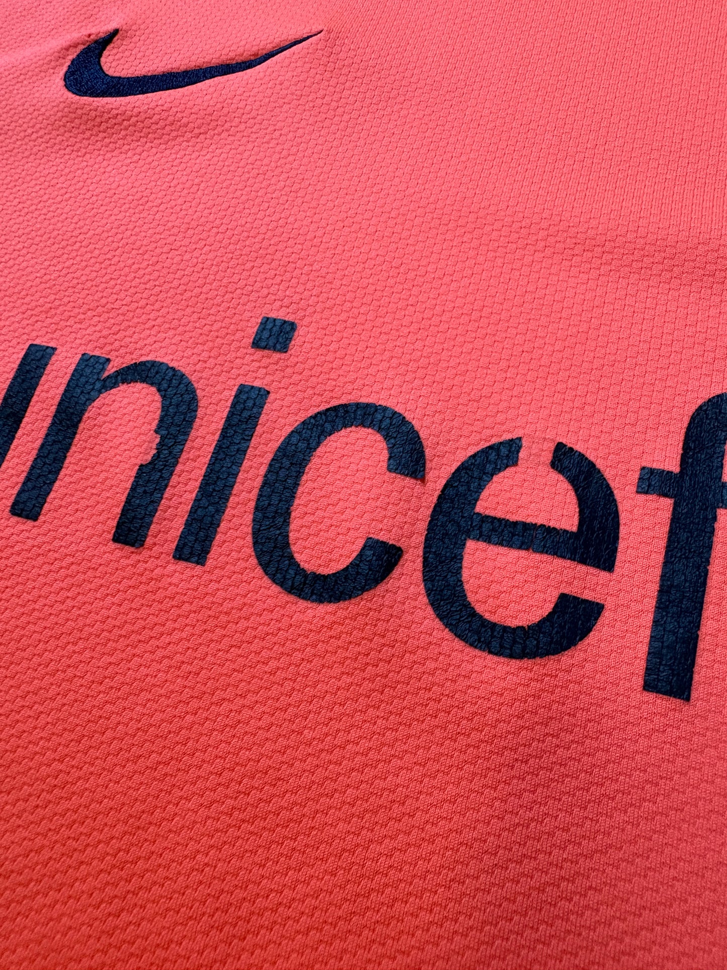 Barcelona 2010/11 Away Nike Football Shirt Large