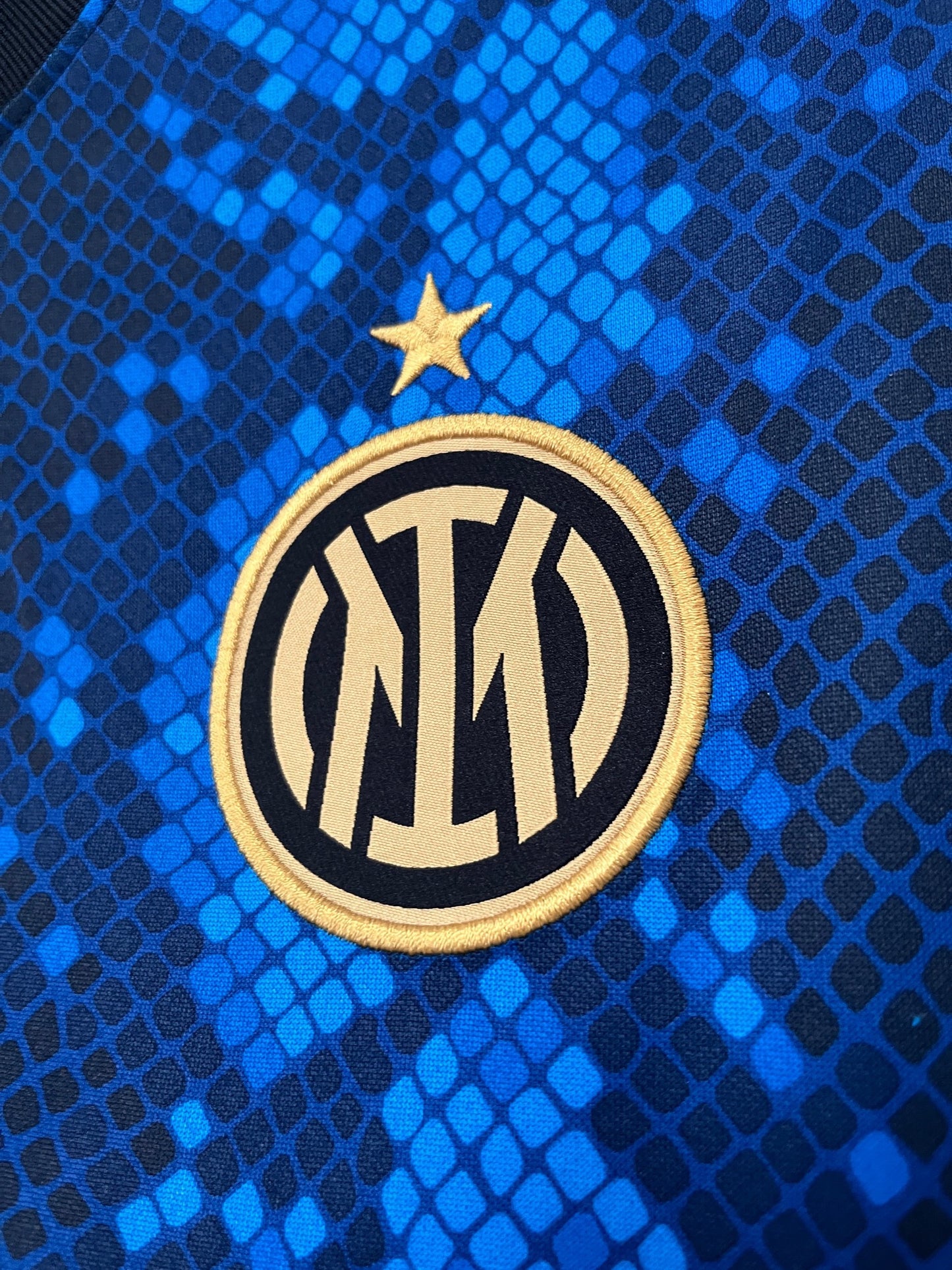 Inter Milan 2021/22 Home M Barella 23