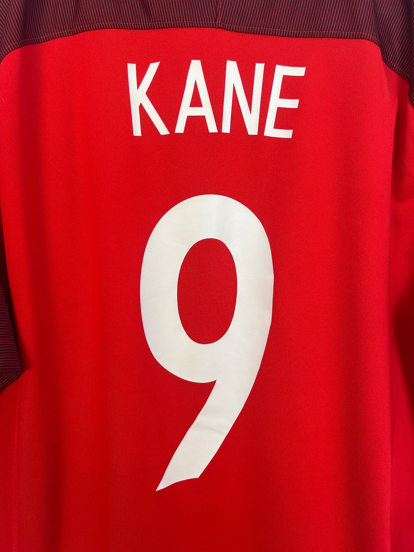 England 2016 Away Extra Large Kane 9