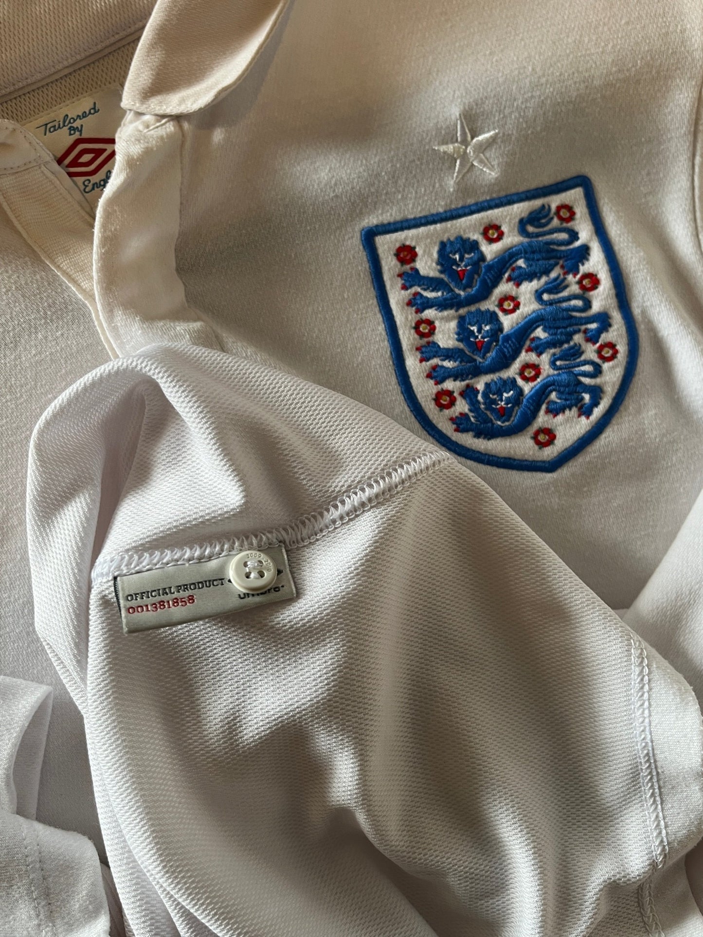 England 2010 Home 36 Gerrard 4