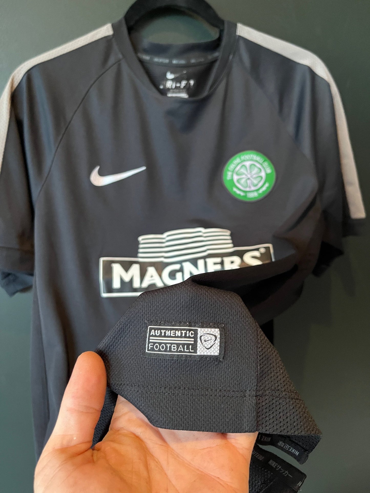 Celtic 2013/14 Away Large (Boys)