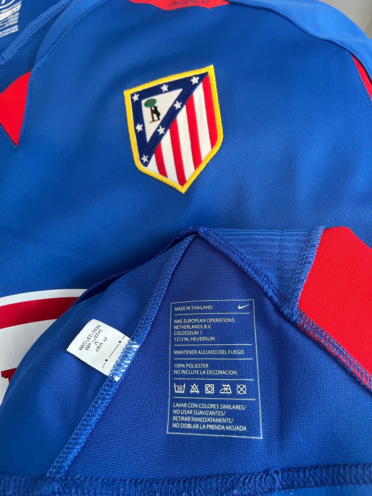 Atletico Madrid 2007/08 Training Medium (Player Issue)