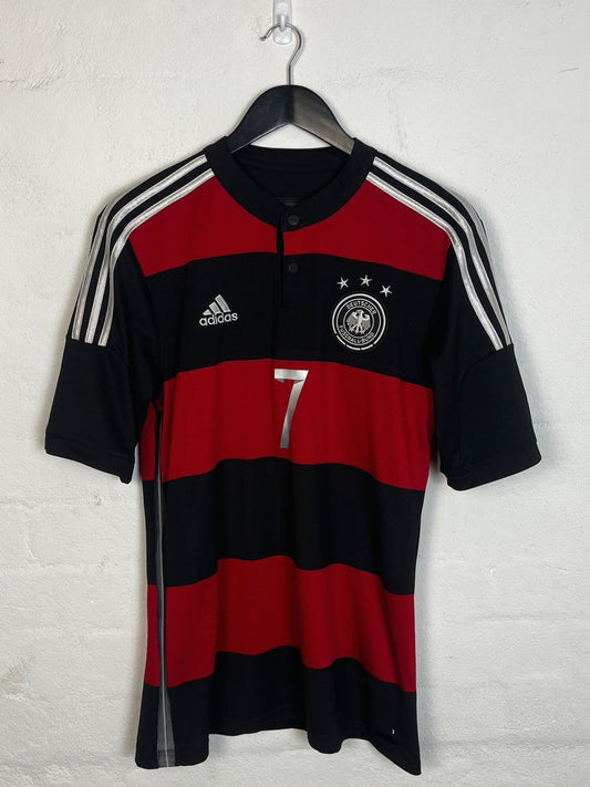 Germany 2014/15 Away Medium Schweinsteiger 7