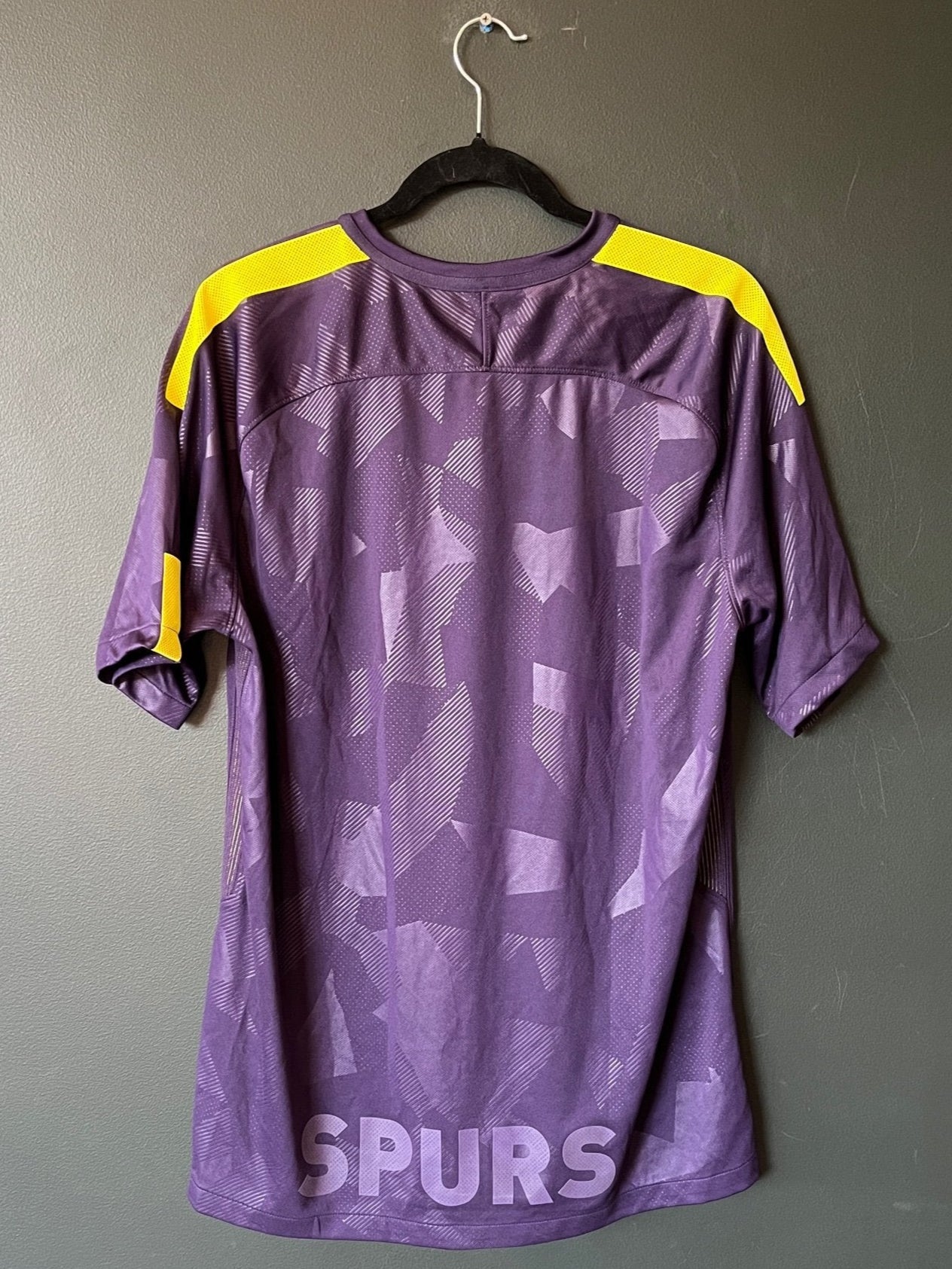 Tottenham 2017/18 Third Large