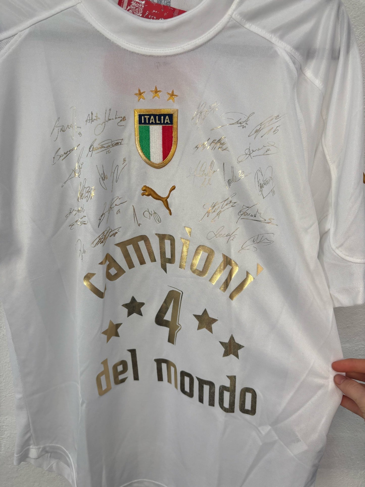 Italy 2006 Away Championship Medium