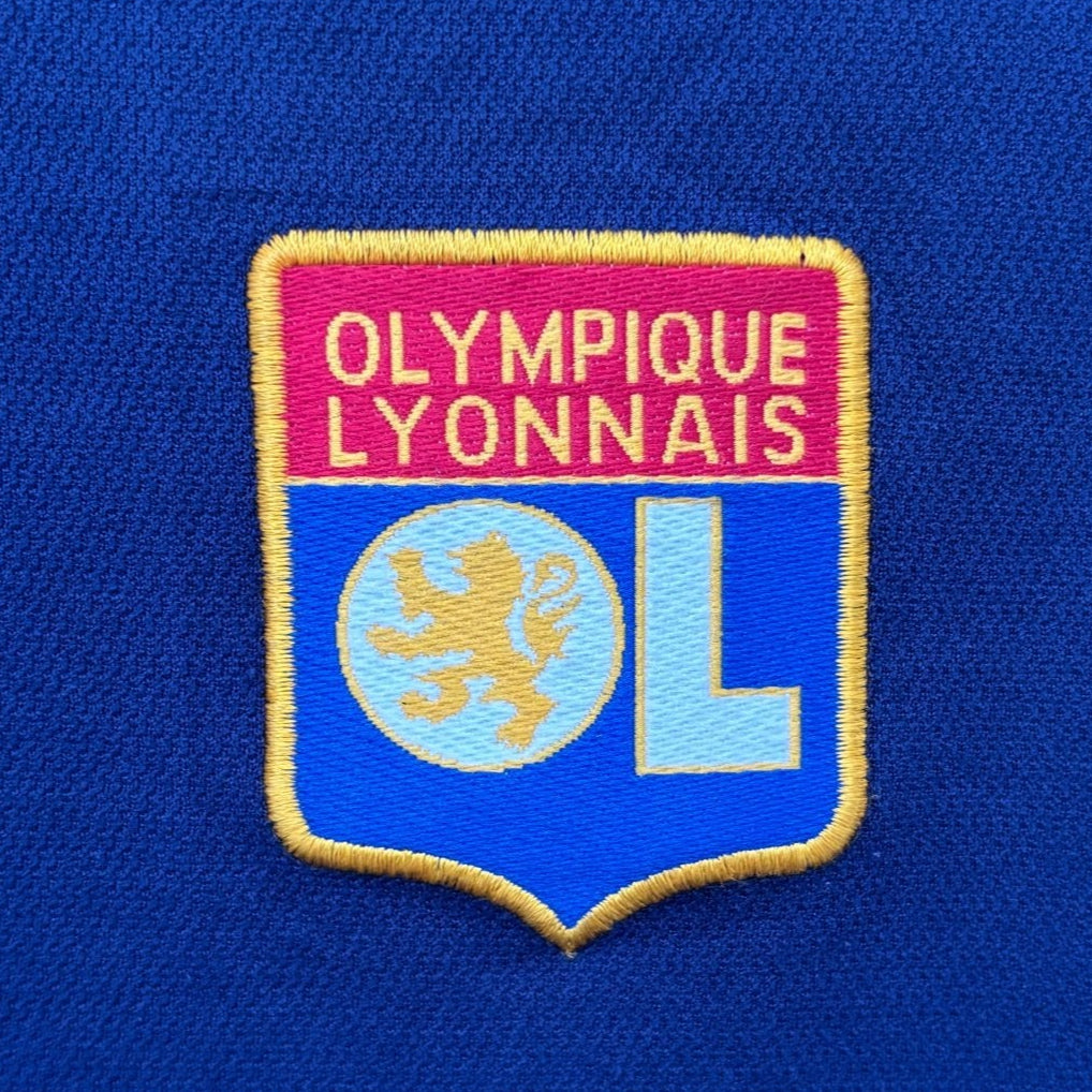 Lyon 2001/02 Away Medium