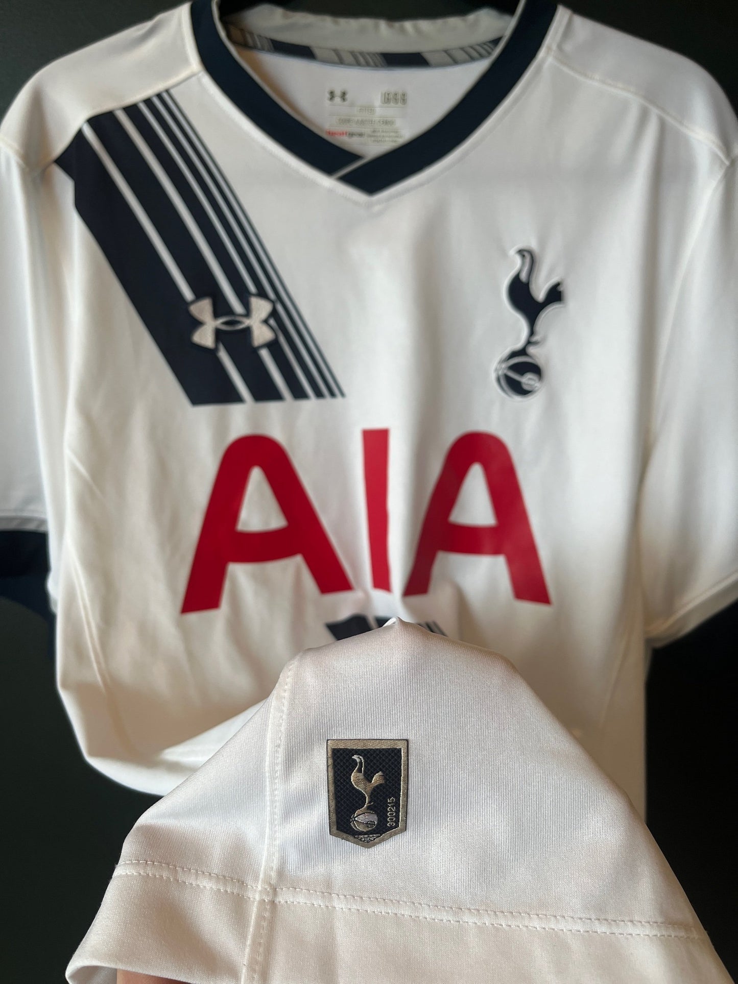 Tottenham 2015/16 Home Large Son 7