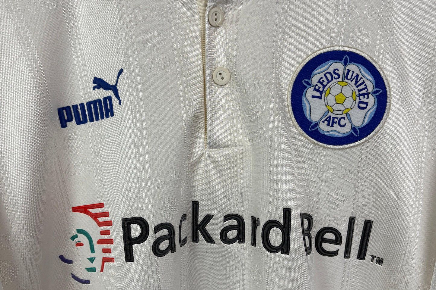 Leeds 1997/98 Home Extra Large Kewell 19