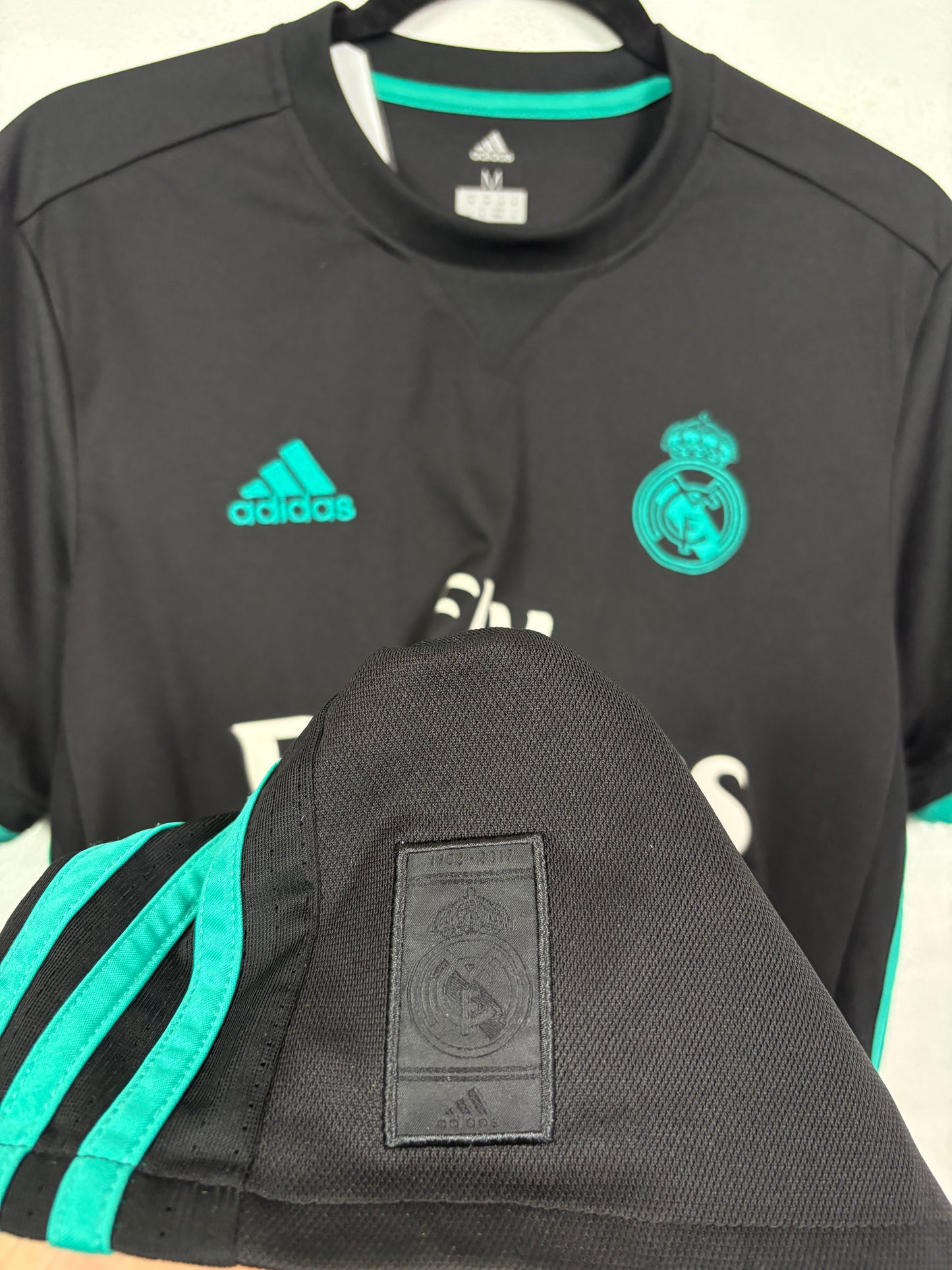 Real Madrid 2017/18 Away Adidas Football Shirt M Ronaldo 7
