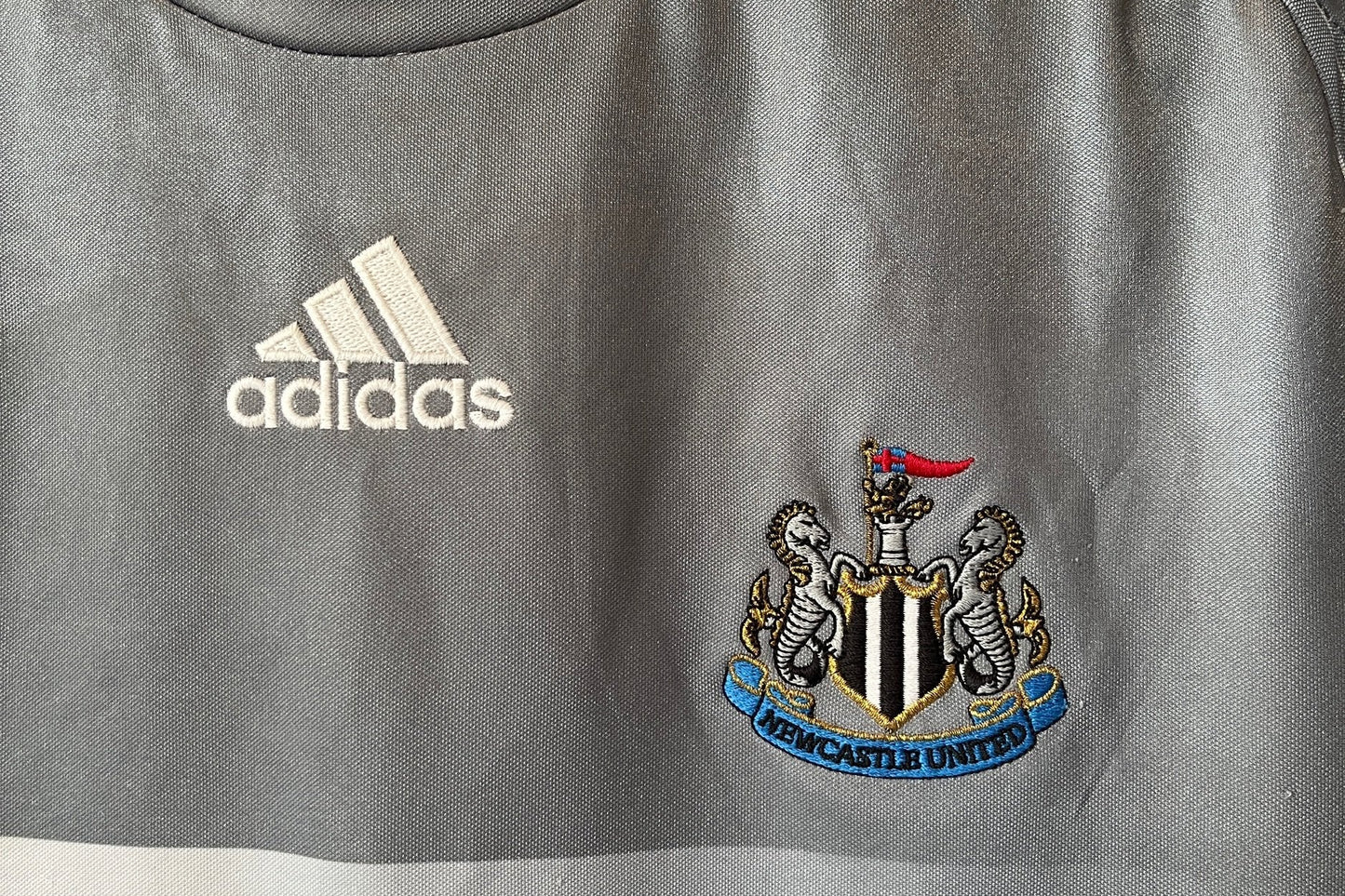Newcastle United 2008/09 Away Medium