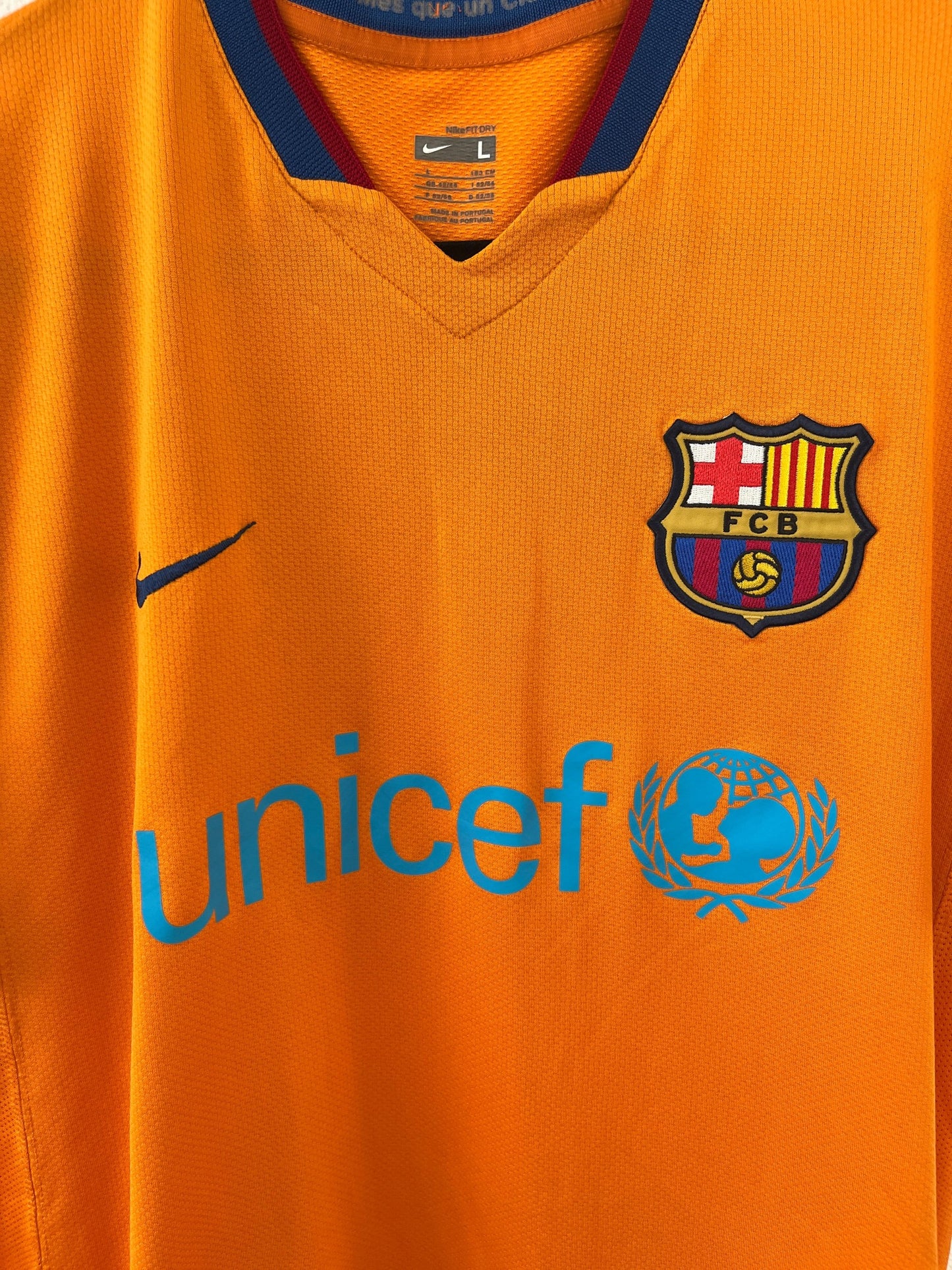 Barcelona 2006/07 Away Large Ronaldinho 19