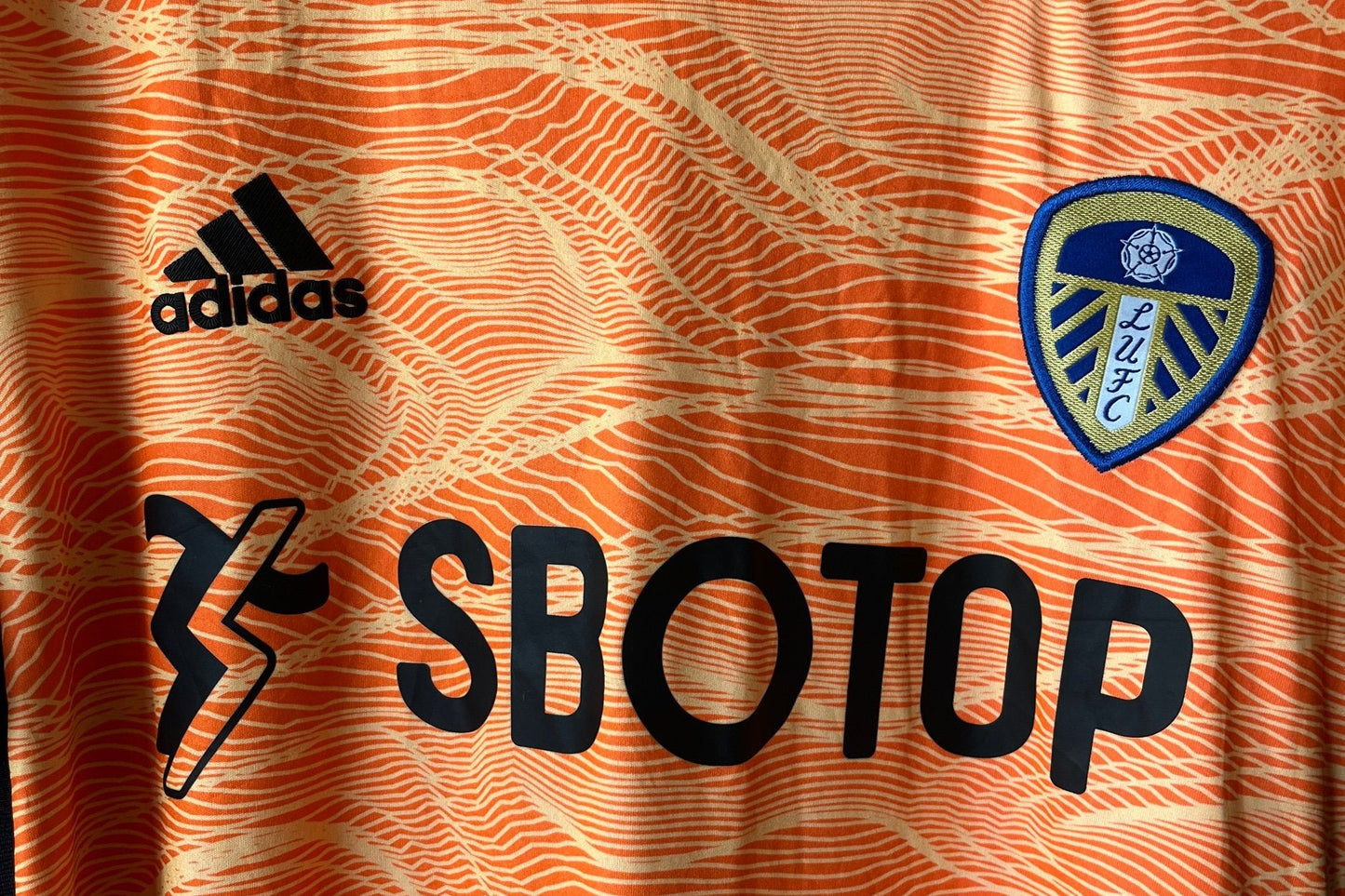 Leeds 2021/22 GK Medium