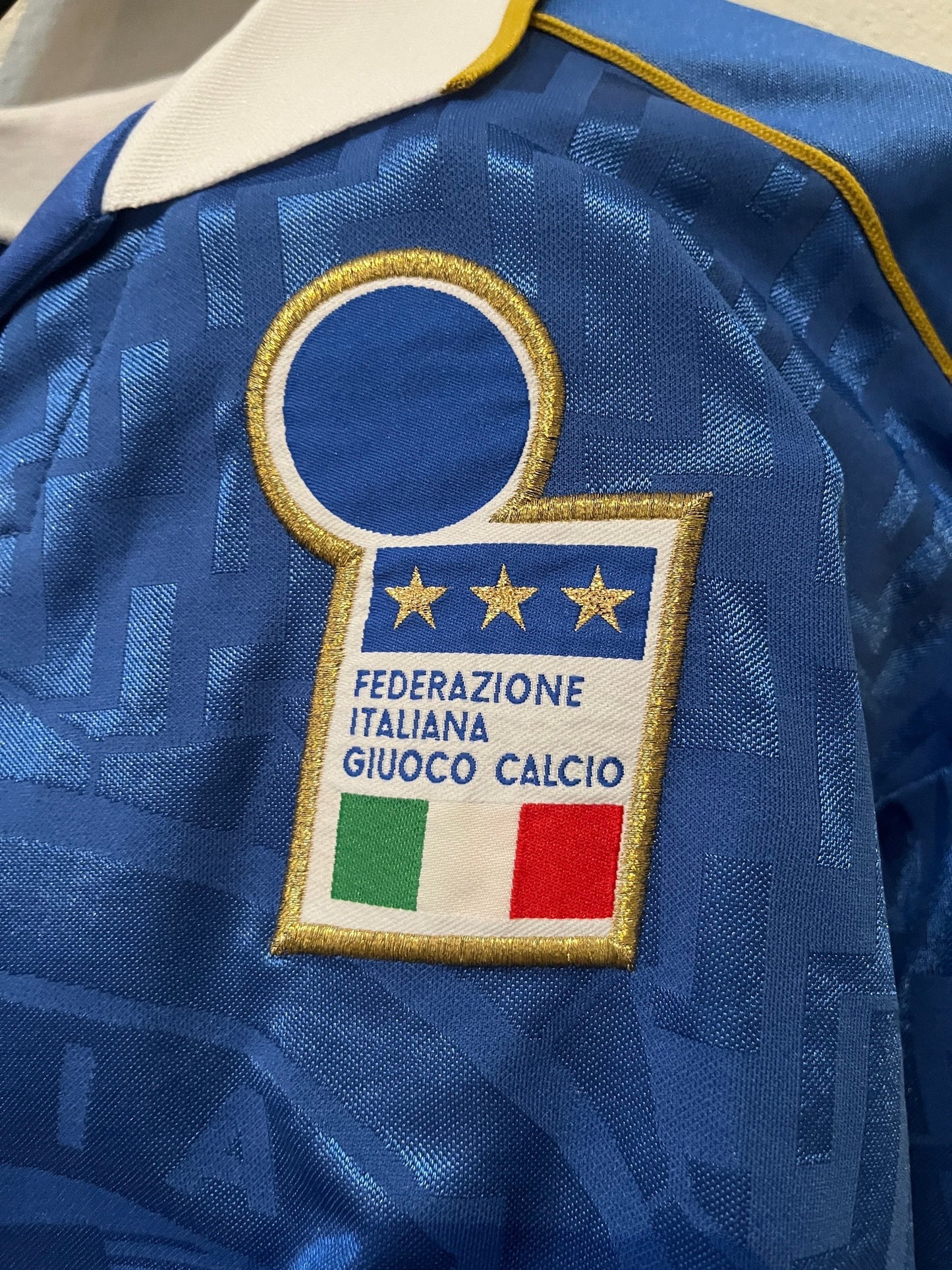 Italy 1995 Home Medium