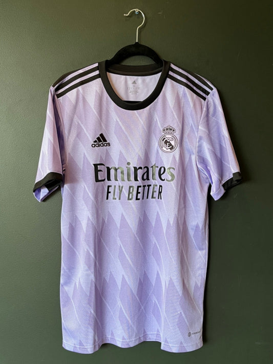 Real Madrid 2023/24 Away M Vini Jr. 20