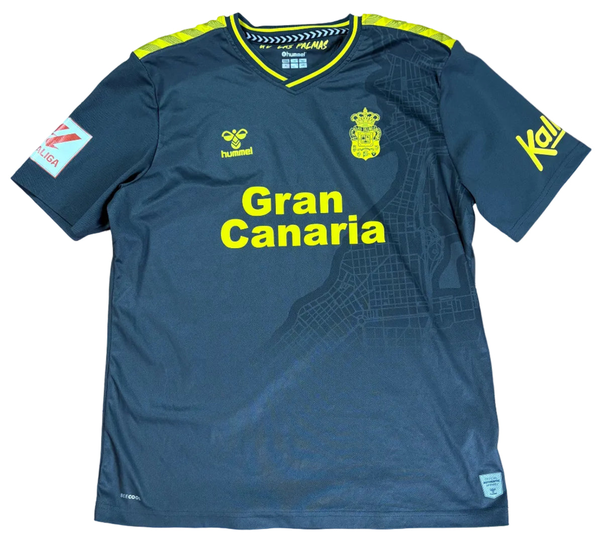Las Palmas 2023/24 Away Hummel Football Shirt Extra Large
