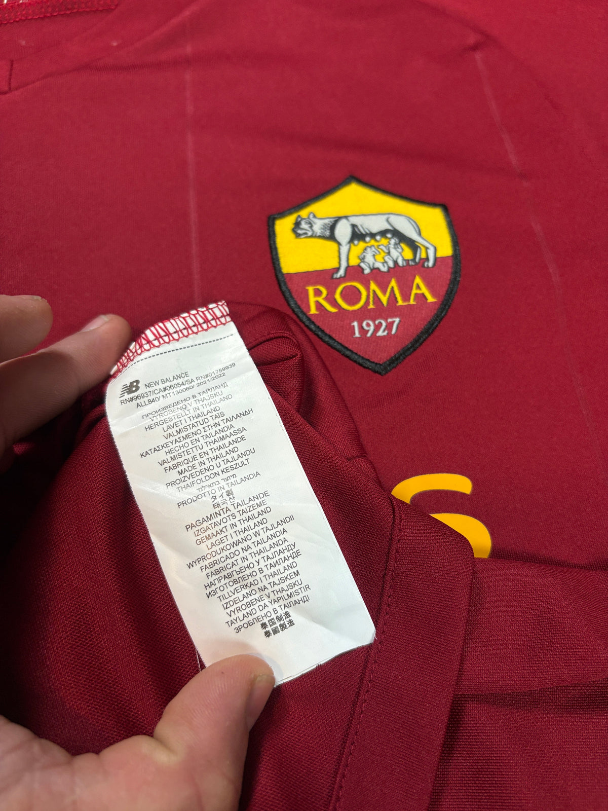 As Roma 2021/22 Home New Balance Football Shirt Small