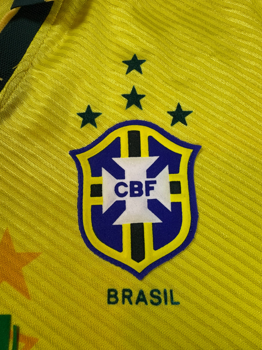 Brazil 1994 Home Umbro Football Shirt Large Romario 11